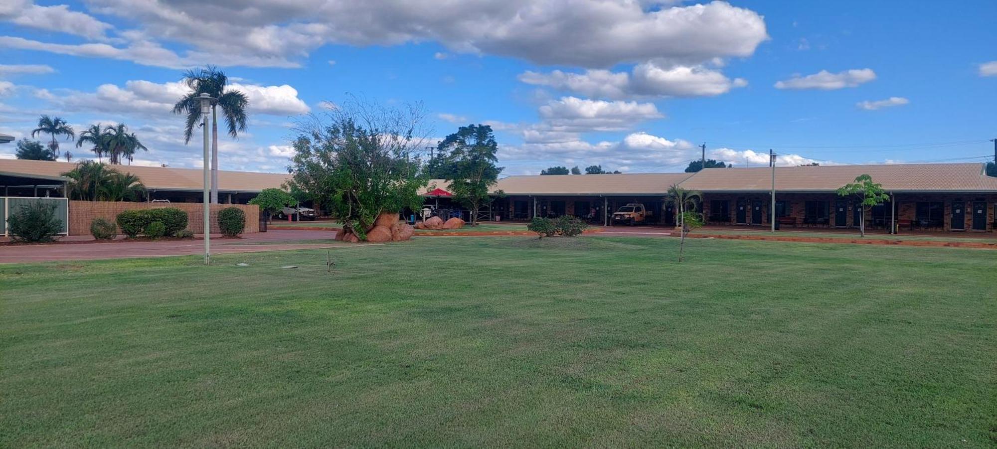 Abacus Motel Mount Isa Zewnętrze zdjęcie